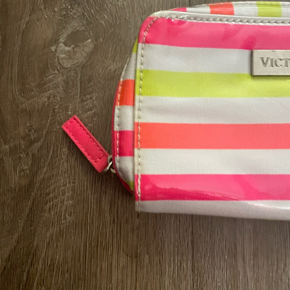 *LikeNew* RARE Victoria’s Secret Beauty Travel Makeup Brush Case - Picture 4 of 12
